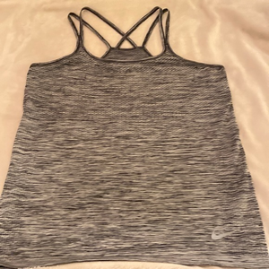 Nike Dri-Fit tank‎